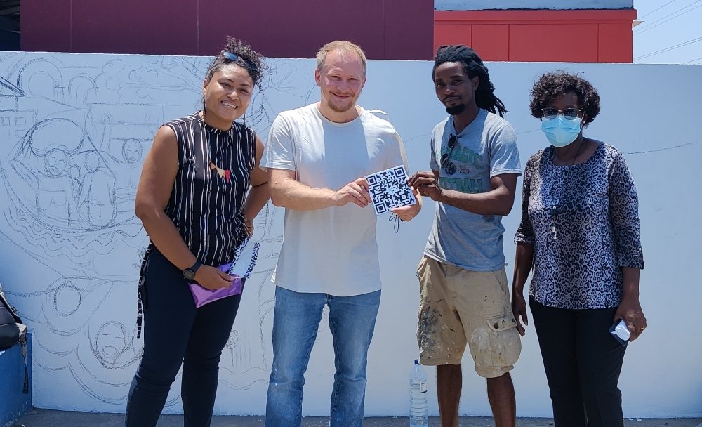 Showing the QR tile at the mural