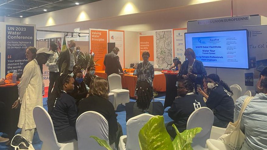 Photo of the flashmob at the Netherlands Pavilion during the World Water Forum.