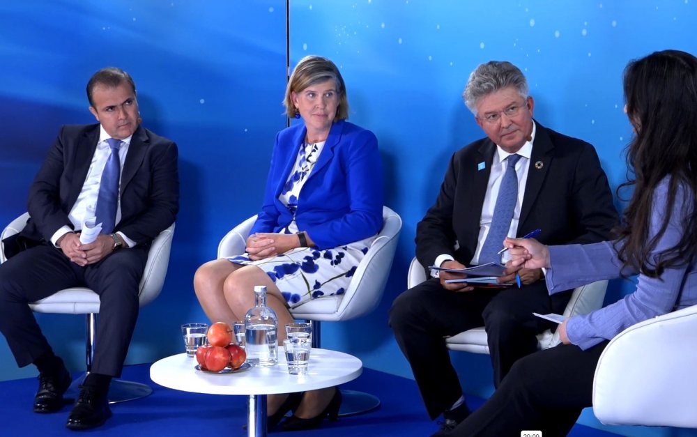 New Dutch water envoy Meike van Ginneken in the middle giving her view on the way forward, together with her college Water Envoy from Tajikistan, Sultan Rahimzoda at the left and vice-chairman of UN water, Joakim Harlin at the right