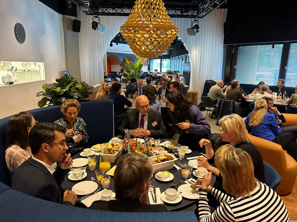 Informal networking brunch at Nieuwspoort