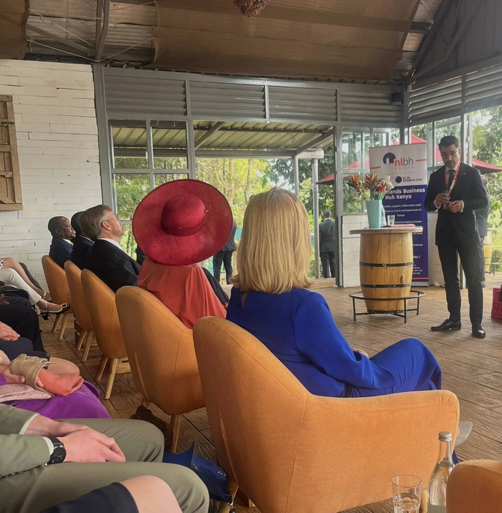 Rick Elmendorp presented key areas of opportunities to teh Royal couple in Kenya