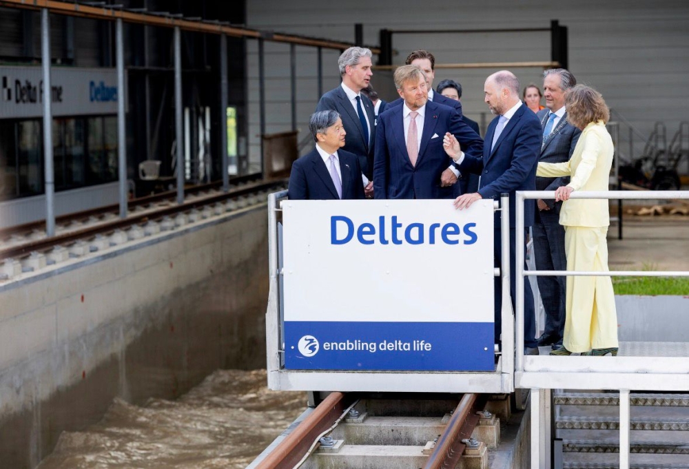 Visit of His Majesty the Emperor of Japan and his majesty King Willem-Alexander to Deltares