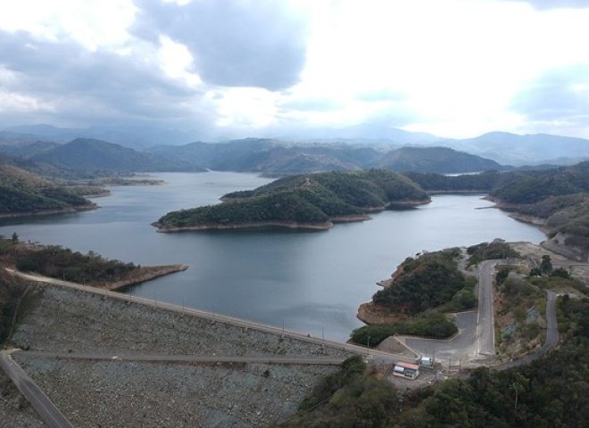 Photo of the Monción Dam in Dominica Republic by @Albert Durán.jpg