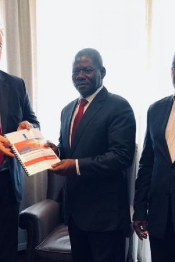 Presentation of the DRR-Team mission report Angola