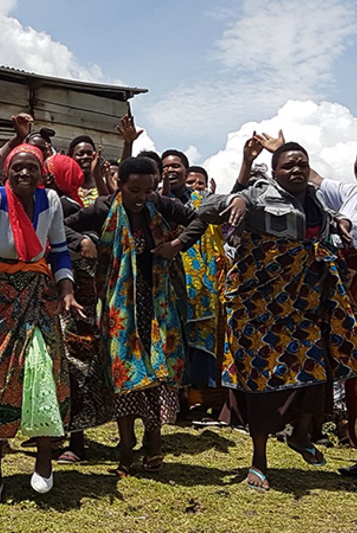 Local population in Uganda welcoming the Water4Virunga team.