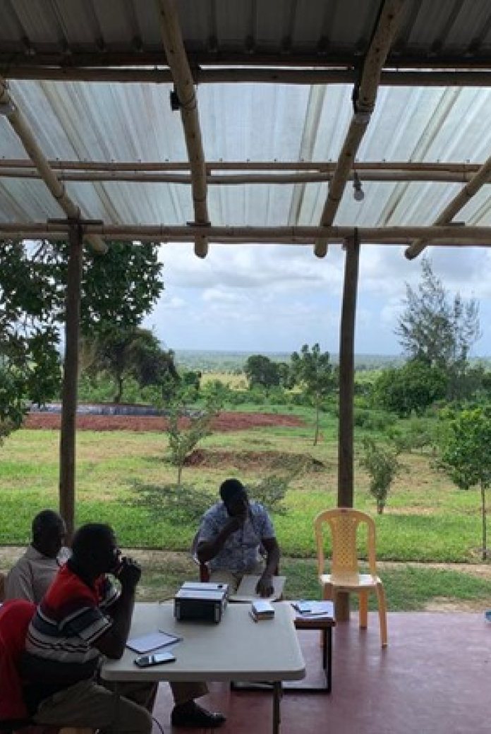 On-site training on water-agroforestry setups for restoring what was lost