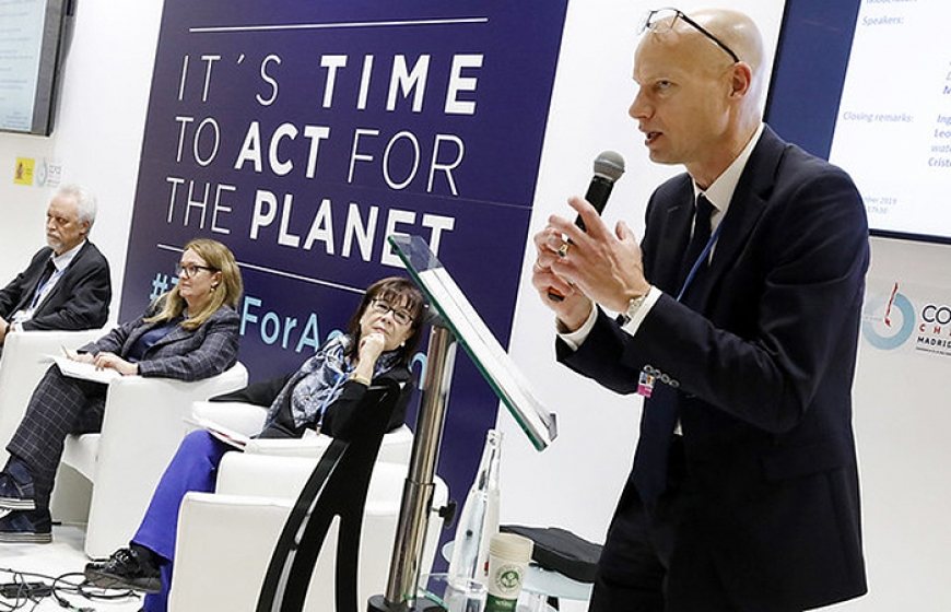 Blog of Henk Ovink. Photo of Henk Ovink, Dutch Special Envoy for International Water Affairs, at COP25 in Madrid