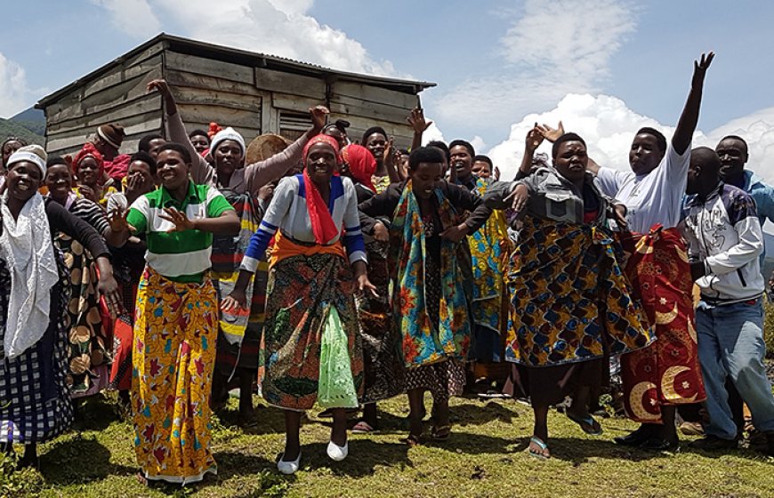 Local population in Uganda welcoming the Water4Virunga team.