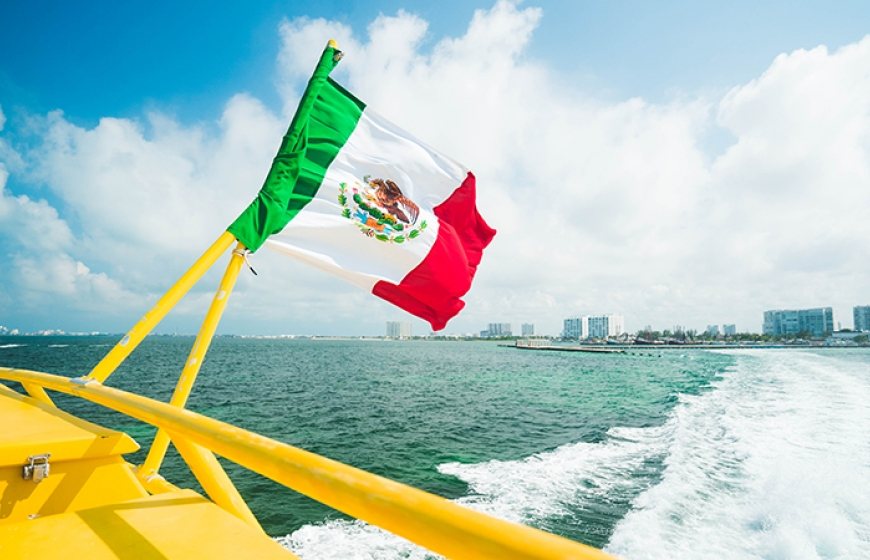 Photo of the flag of Mexico