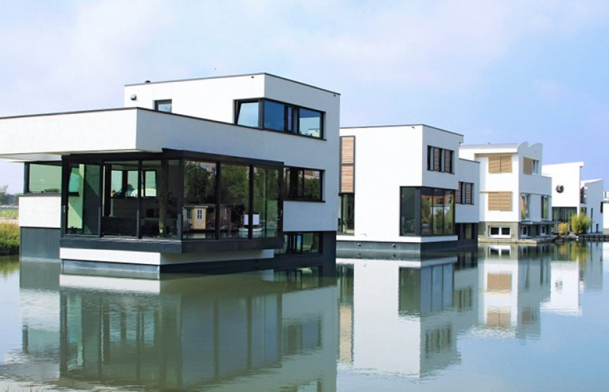 Blue21. Example of floating housing in Harnaschpolder