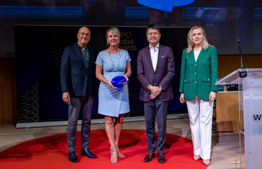 Photo of Sabine Stuiver, Chief Marketing Officer and Co-founder of Hydraloop, holding the UN WIPO Global Award.