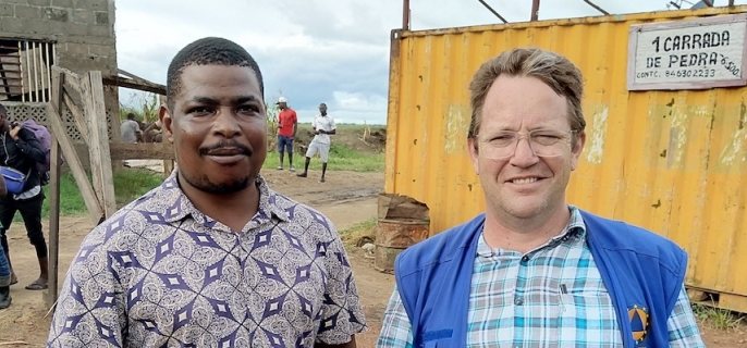 Two DSS water experts in Mozambique