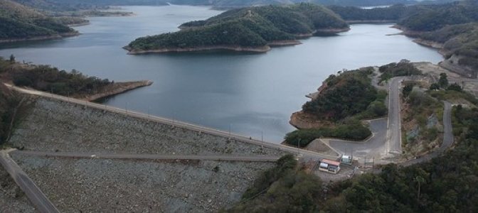 Photo of the Monción Dam in Dominica Republic by @Albert Durán.jpg