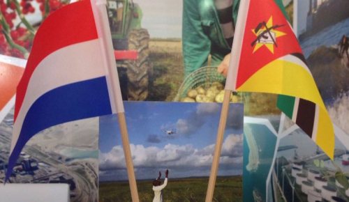 Flags of the Netherlands and Mozambique