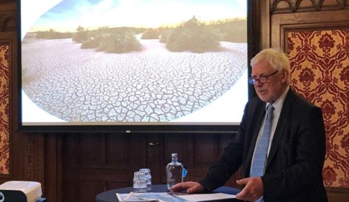 Sybe Schaap at the mini-symposium on the water crisis theme