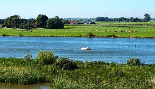 Photo of a Dutch river