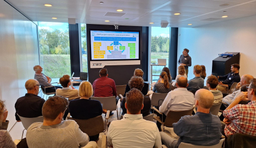 Kimo van Dijk presents KNAP research project to consortium members