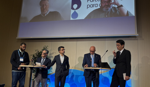 NWP Director Rick Elmendorp presenting on stage during Stockholm World Water Week 